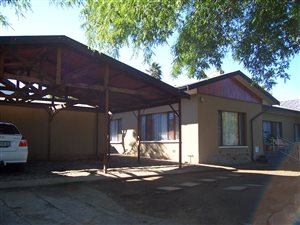 4 Bedroom House in Adelaide