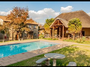 2 Bed Duplex in Greenstone Gate