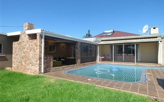 4 Bedroom House in Vincent