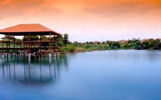 1834 m² Land available in Six Fountains Estate