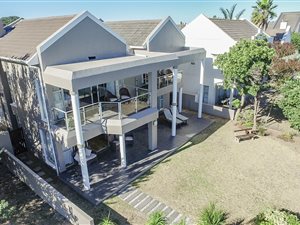 4 Bedroom House in Royal Alfred Marina