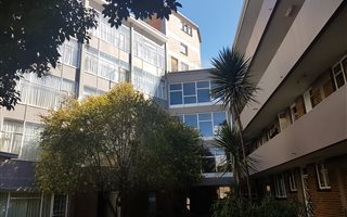 3 Bedroom Apartment in Park West