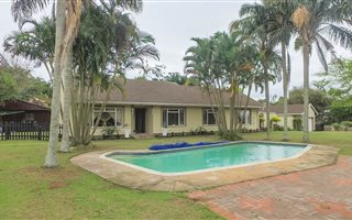 3 Bedroom House in Waterfall