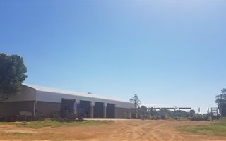 2.2 ha Land available in Bainsvlei