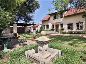 4 Bed House in Johannesburg North