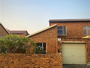 2 Bed Townhouse in Honeydew