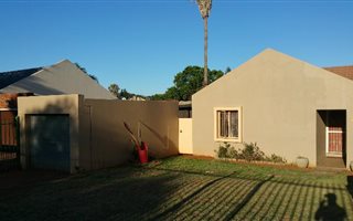 3 Bedroom House in Elandspoort