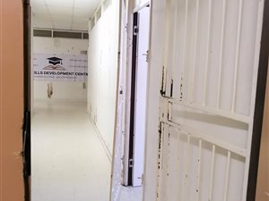 33 m² Commercial space in Mitchells Plain Central