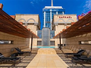 108 m² Hotel in Sandown