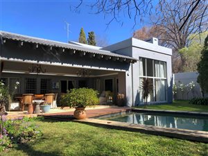4 Bed House in Oaklands