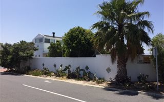 4 Bedroom House in Milnerton Ridge