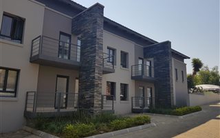 131 m² Commercial space in Randpark Ridge