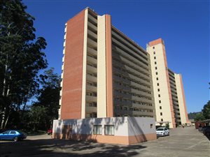 2 Bed Apartment in Pinetown Central