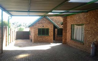 5 Bedroom House in Ben Fleur