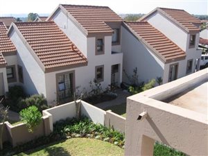 3 Bed Duplex in Fourways