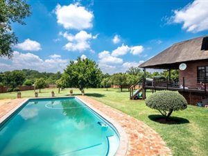 5 Bed House in Kameeldrift East