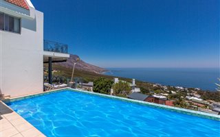 3 Bedroom House in Camps Bay