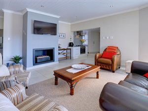3 Bed House in Blue Mountain Village