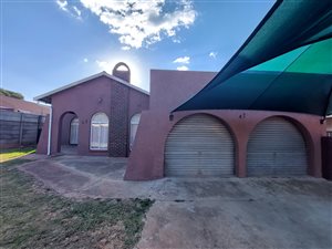 3 Bed House in Newlands