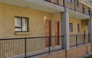 1 Bedroom Apartment in Doringkruin
