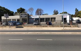 140 m² Commercial space in Highlands North