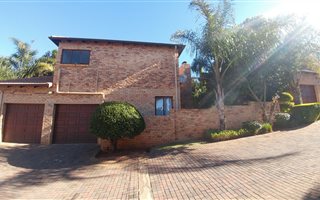 3 Bedroom Cluster in Willowbrook