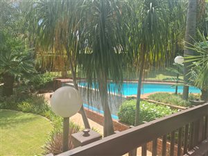 4 Bed House in Waterkloof Heights