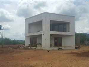2.3 ha Farm in Melodie