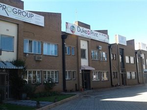 403 m² Commercial space in Selby