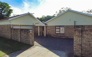4 Bedroom House in Bonnie Doone