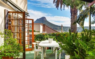 5 Bedroom House in Vredehoek