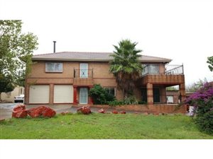 2 Bed Flat in Glen Austin