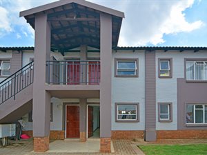 2 Bed Apartment in Soweto Central
