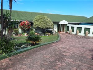 5 Bed House in Port Edward