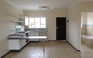 2 Bedroom Townhouse in Brenthurst