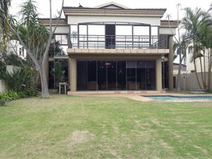 5 Bed House in Meerensee