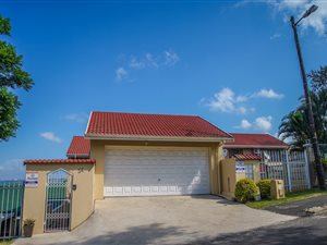 4 Bedroom House in Newlands West