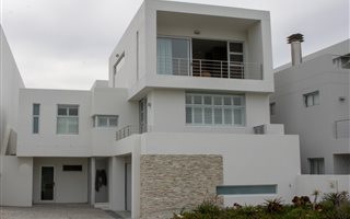 4 Bedroom House in Big Bay