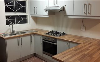 2 Bedroom House in Flamingo Vlei