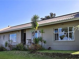 4 Bed House in Denneoord