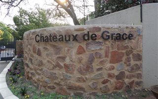 3 Bedroom Apartment in Val de Grace