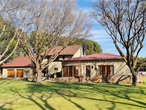 5 Bed House in Bainsvlei