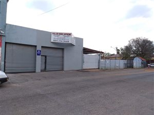 90 m² Industrial space in Newlands