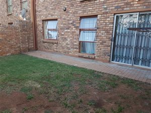 2 Bed Flat in Wolmer