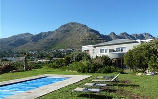 3 Bedroom House in Hout Bay and surrounds