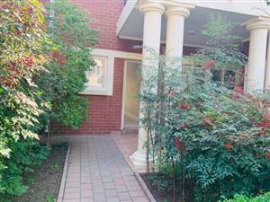 2 Bed Townhouse in Melrose North