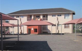 1 Bedroom Apartment in Caversham Glen