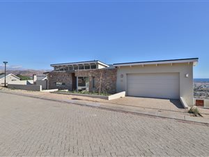 4 Bed House in Fairhaven Country Estate