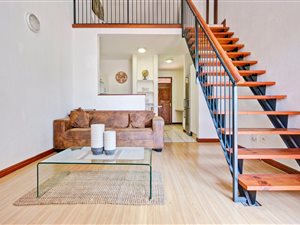 1 Bed Apartment in Wilgeheuwel
