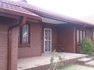 3 Bed House in Palmridge